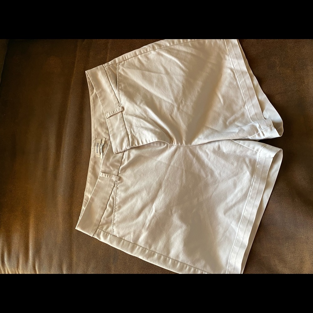khaki shorts